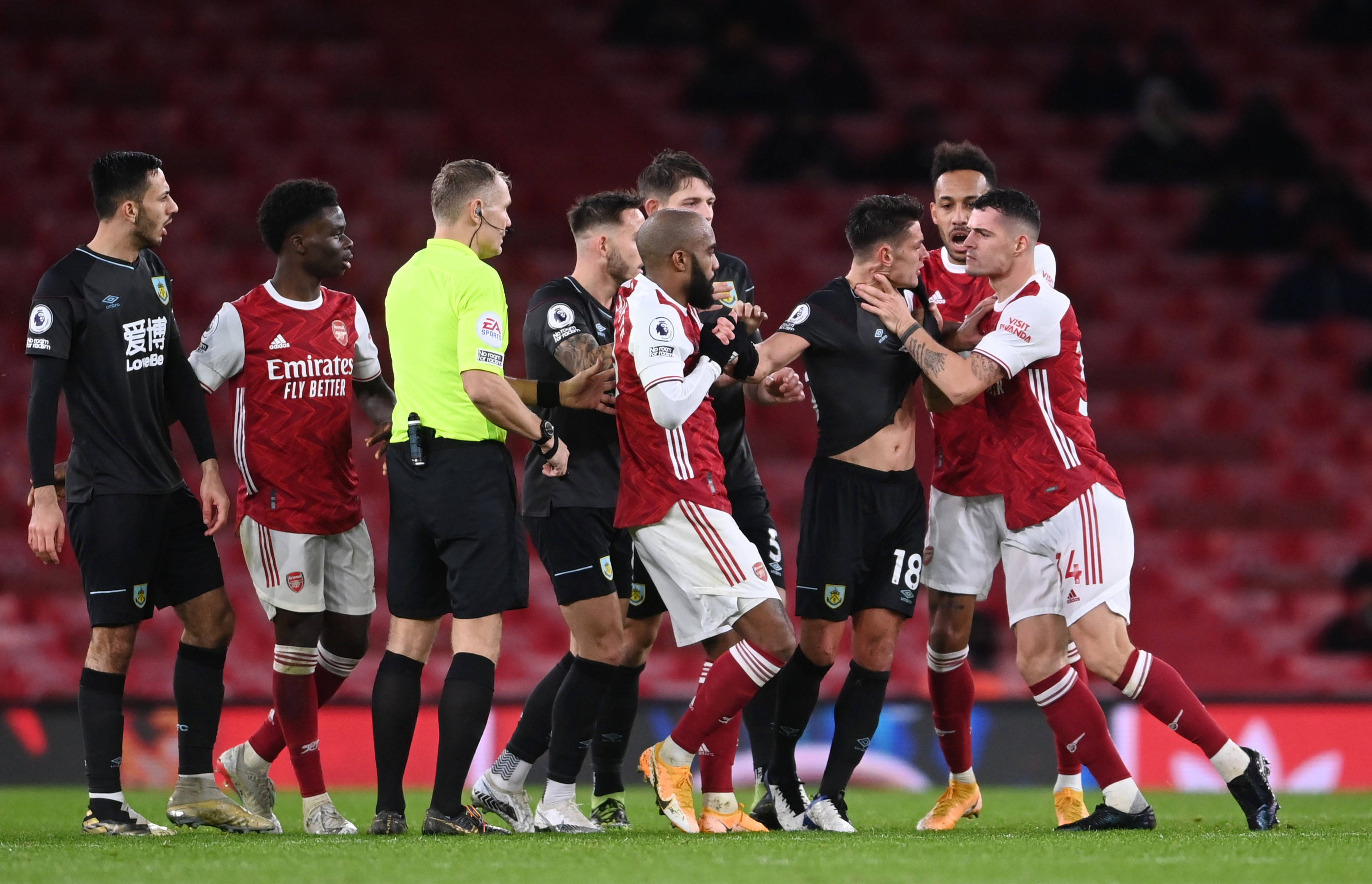 之间的默契 之间的默契